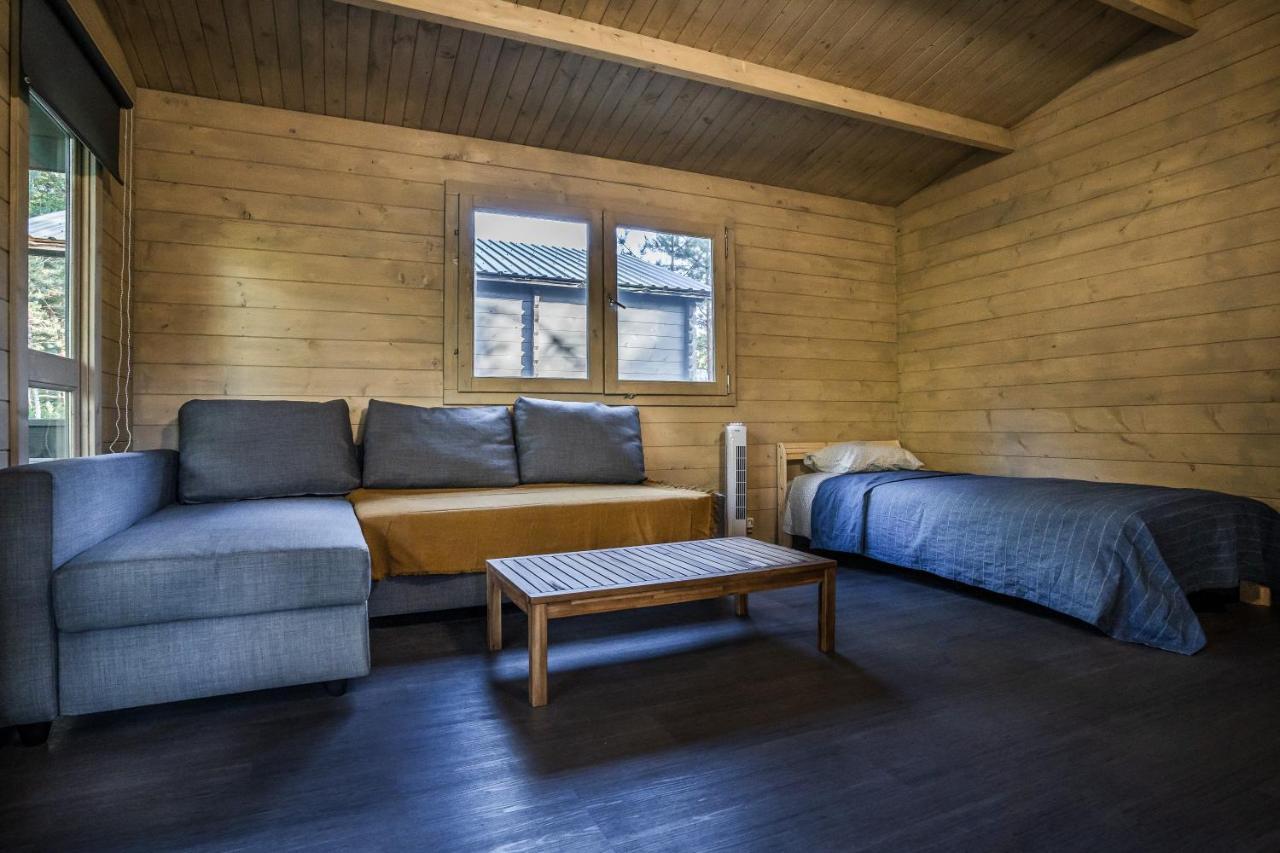 Metsaääre Accommodation Uulu Exteriör bild