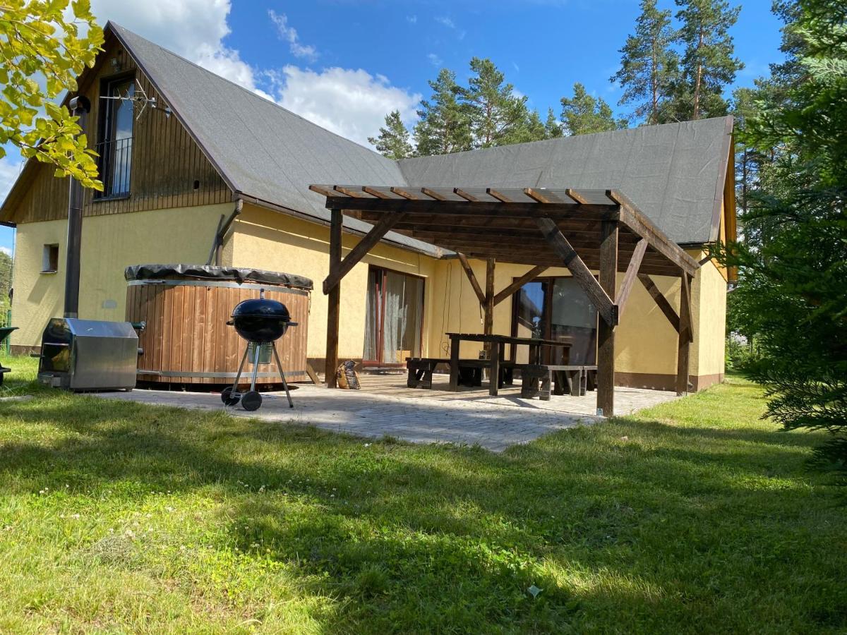 Metsaääre Accommodation Uulu Exteriör bild